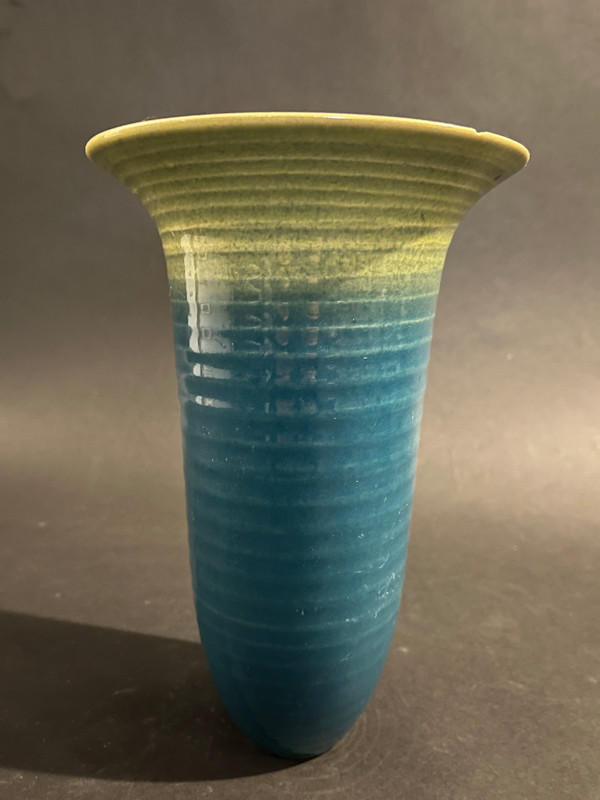 Trumpet ceramic ikebana vase